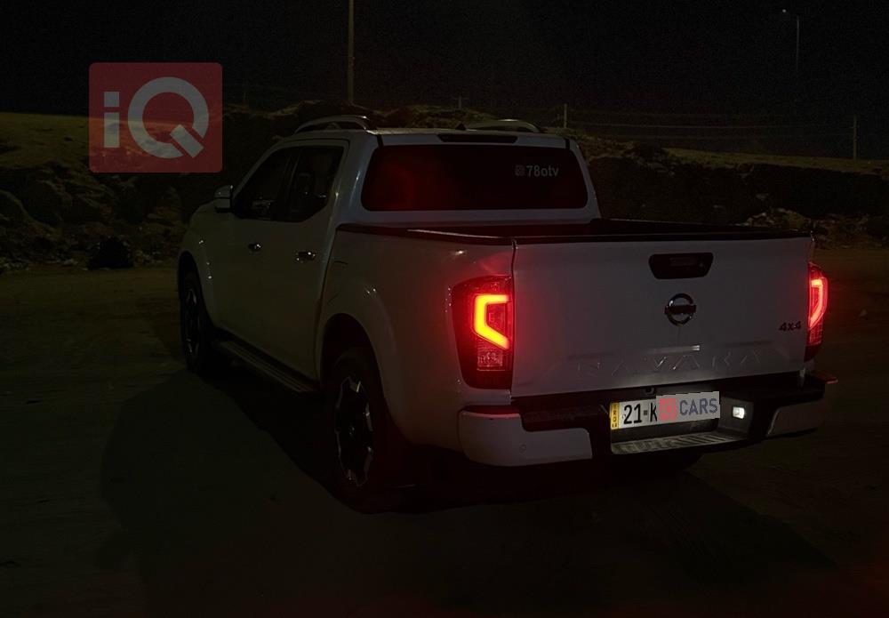 نیسان نەڤارا